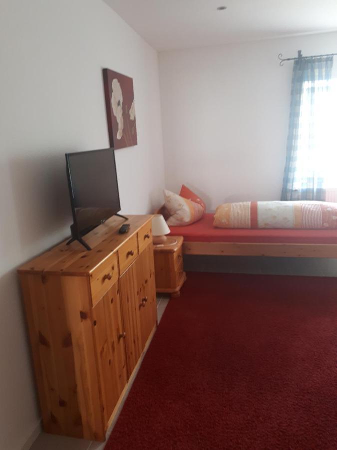 Appartement Siebler Uebernachtungen Am Bauernhof à Wolnzach Extérieur photo